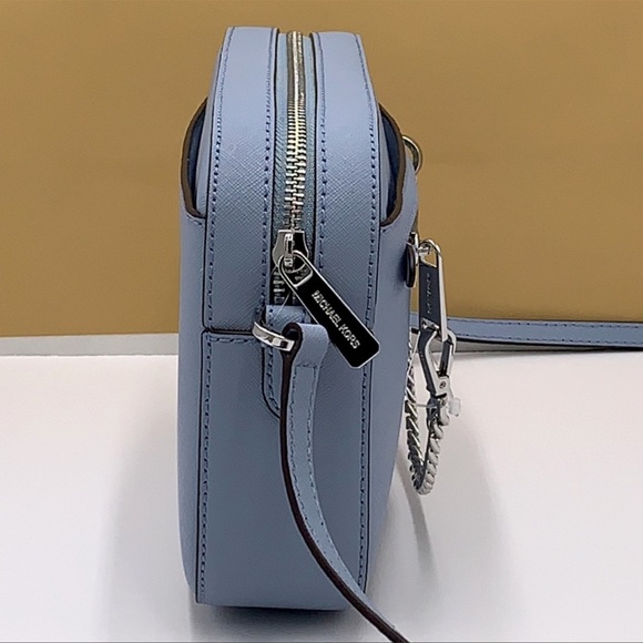 MICHAEL KORS LARGE Saffiano Leather Crossbody Bag - Picture 2 of 16